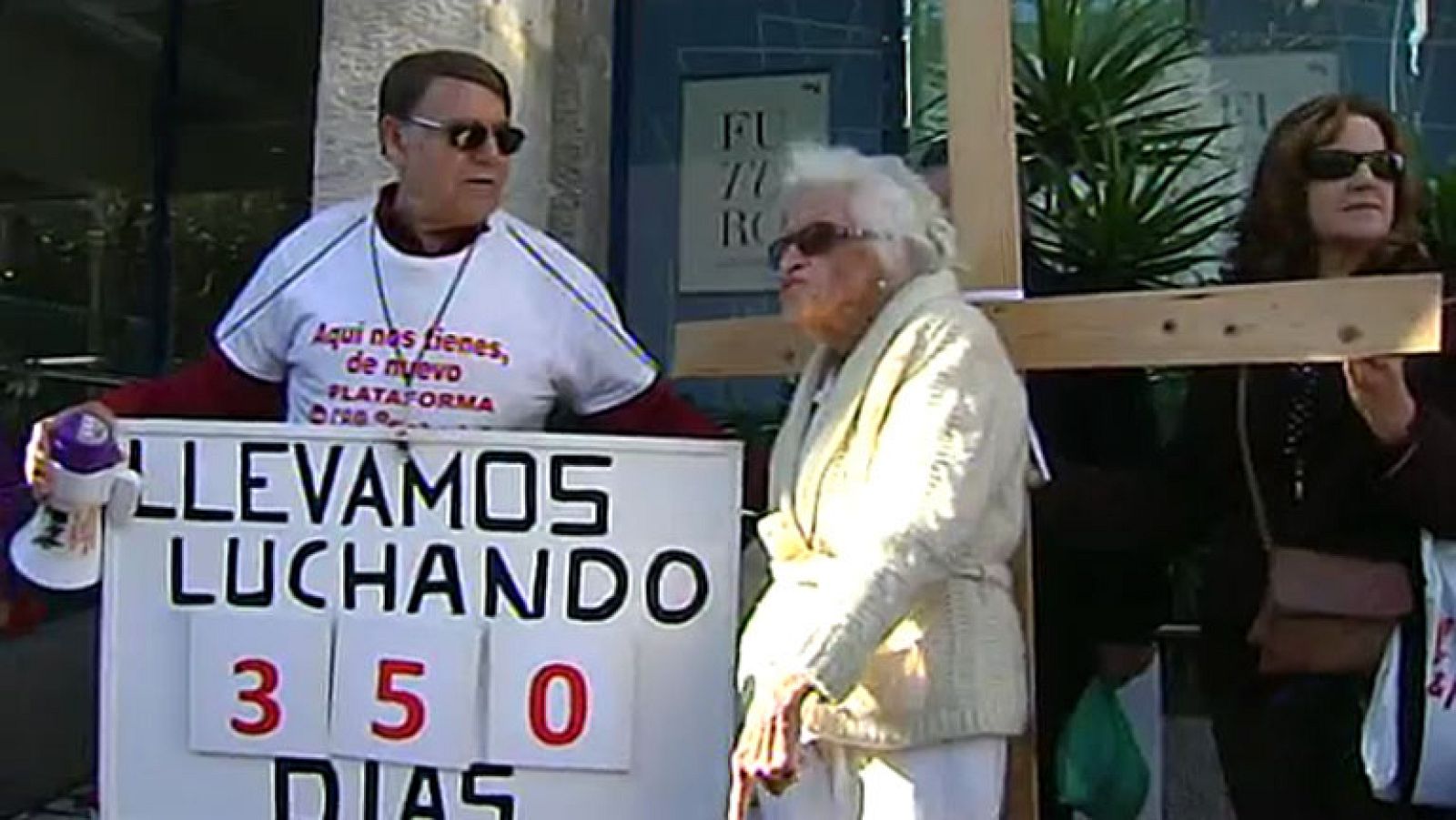 Nuevas protestas de los afectados por las participaciones preferentes.