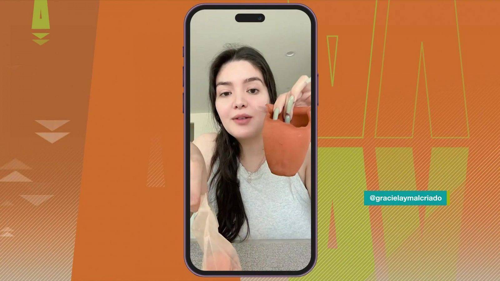 La nova moda de TikTok: menjar argila | L'altaveu