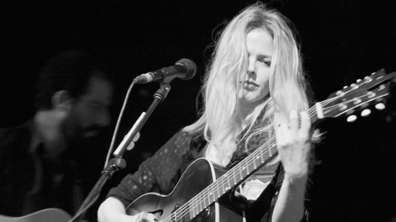  Christina Rosenvinge o Alondra Bentley, dedican sus nuevos trabajos a los más pequeños de la casa