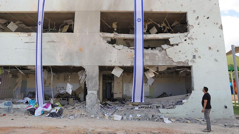 Israel evalúa los daños tras el ataque iraní con misiles - Informativo 24h | Ver