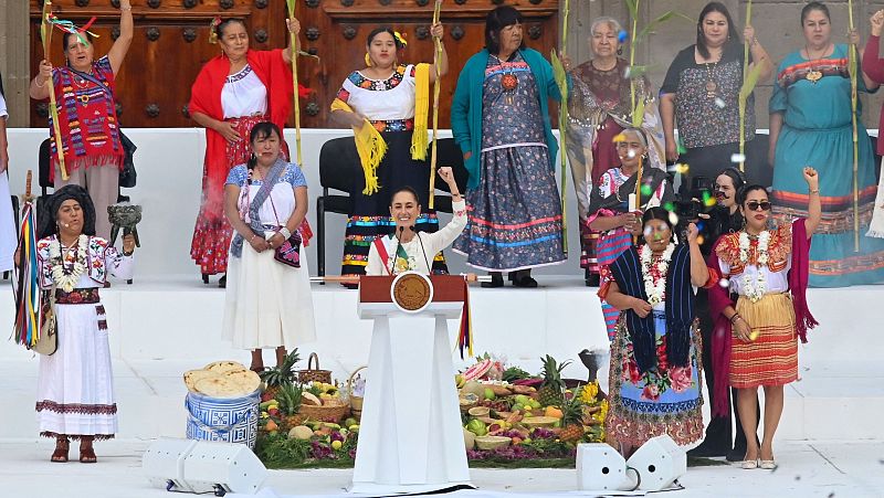Sheinbaum se compromete con el feminismo y los pueblos indígenas | Ver
