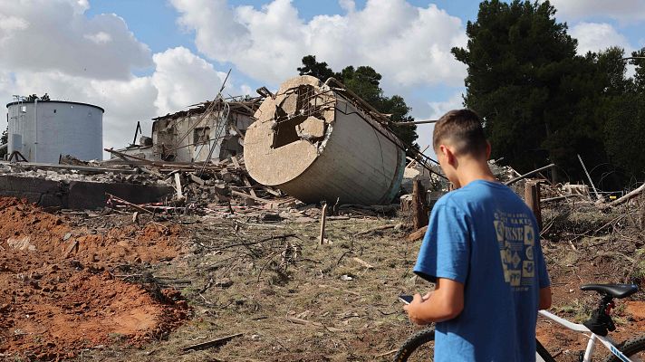 Israel se recupera del ataque de Irán sumido en una calma tensa