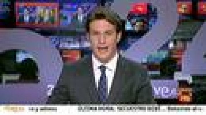 Informativo 24h - Los consejeros de Mas juran su cargo en el Palau de la Generalitat