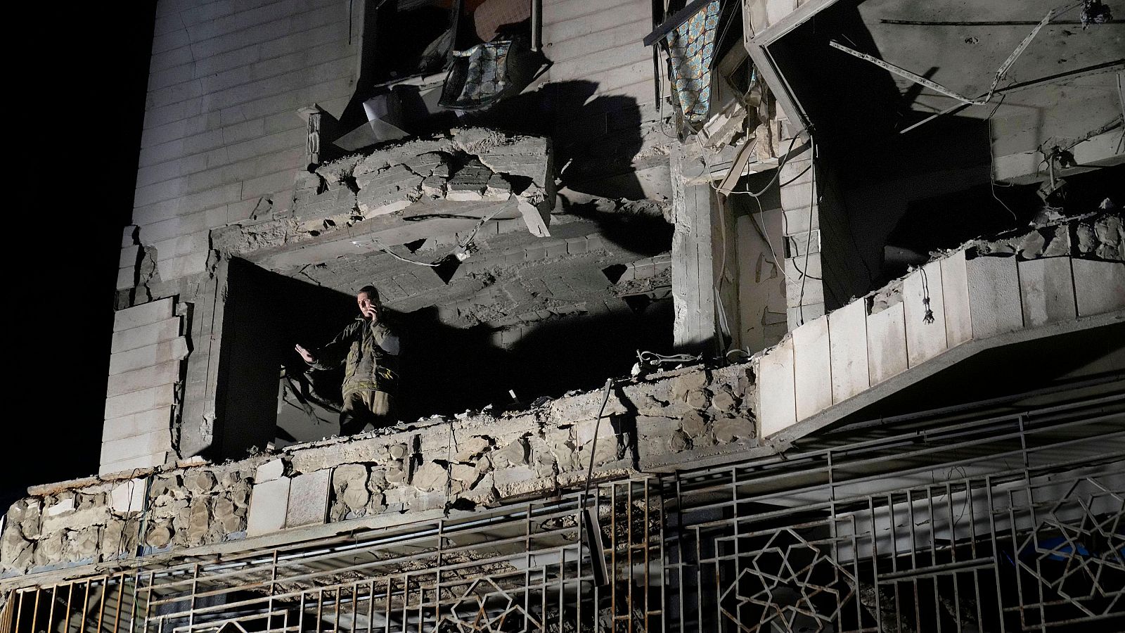 Guerra Israel-Líbano: nuevo bombardeo en Beirut - Informativo 24h | Ver