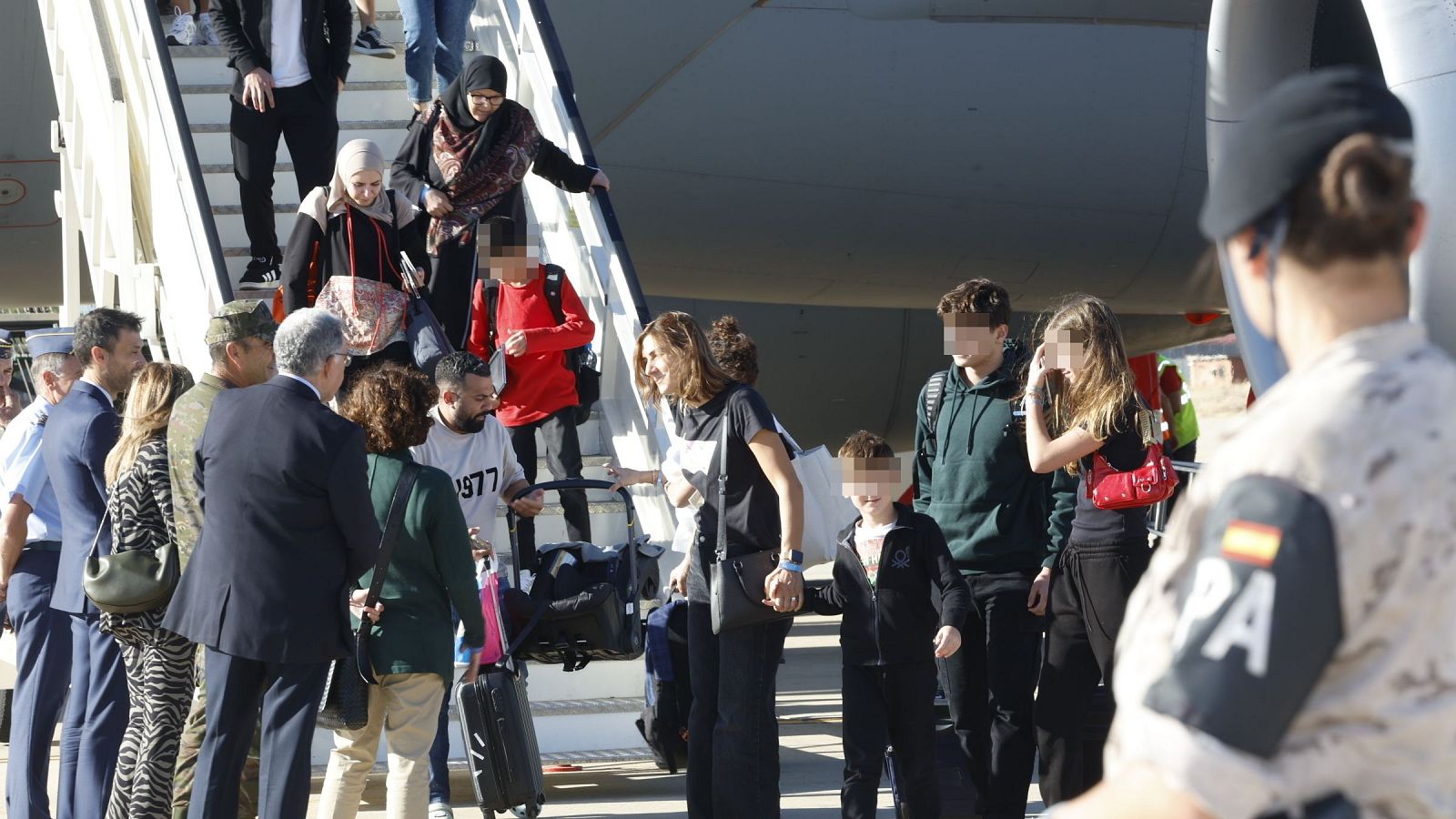 España inicia la evacuación de los españoles en Líbano