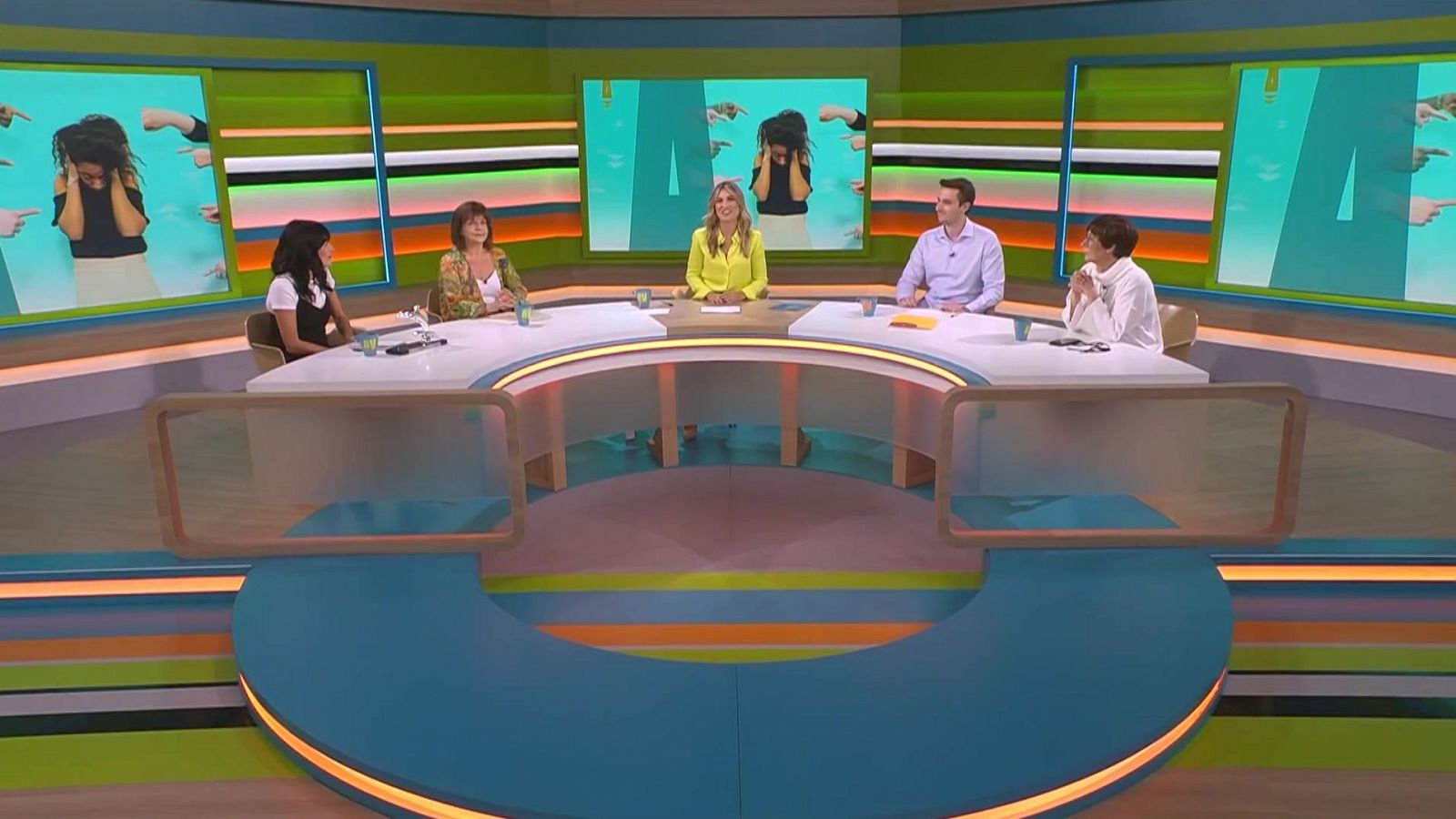 Bullying, homes ratolí i desgast de les parelles | L'altaveu - L'altaveu | Veure