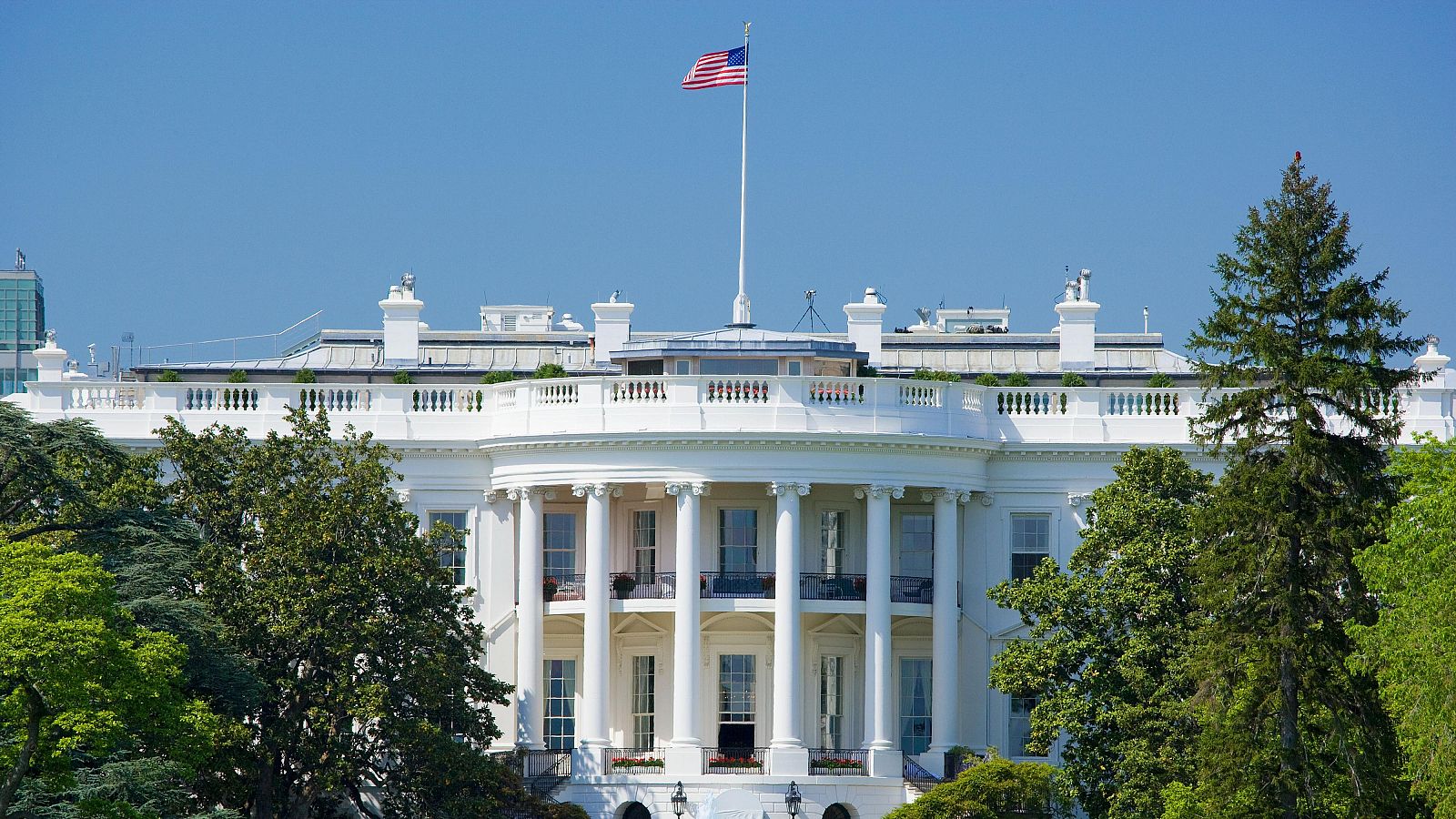 Diario de campaña, día 1: descubriendo la Casa Blanca - La noche en 24h | Ver