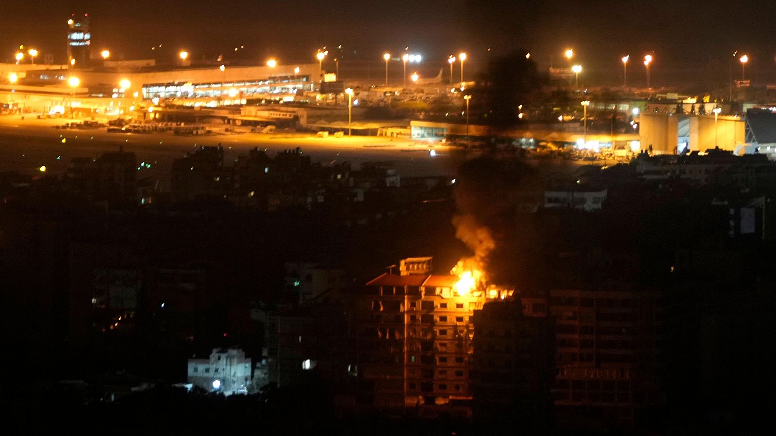 Telediario matinal en cuatro minutos - 04/10/2024 | Ver