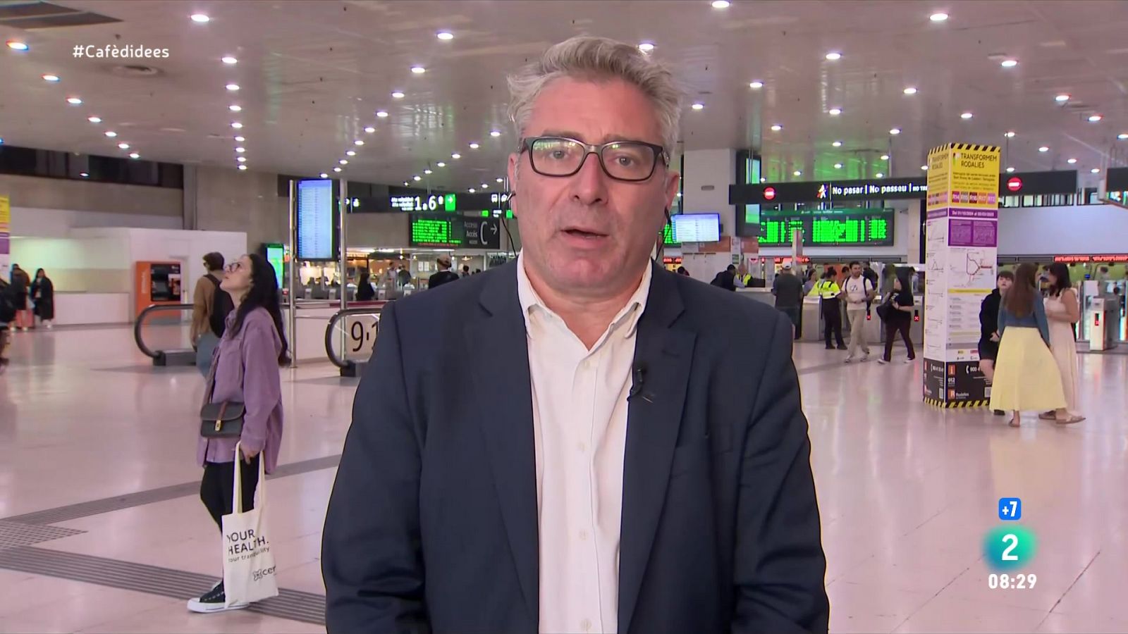 Carmona: "Mentre es fan actuacions a Rodalies, el sistema s'estressa" | Veure