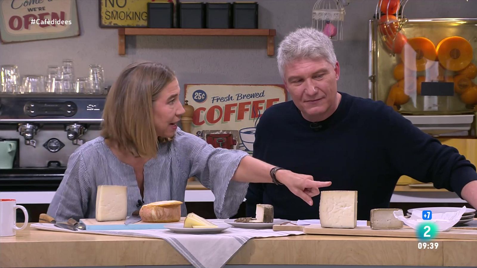 'Històries de bar': tot sobre el formatge - Cafè d'idees | Veure