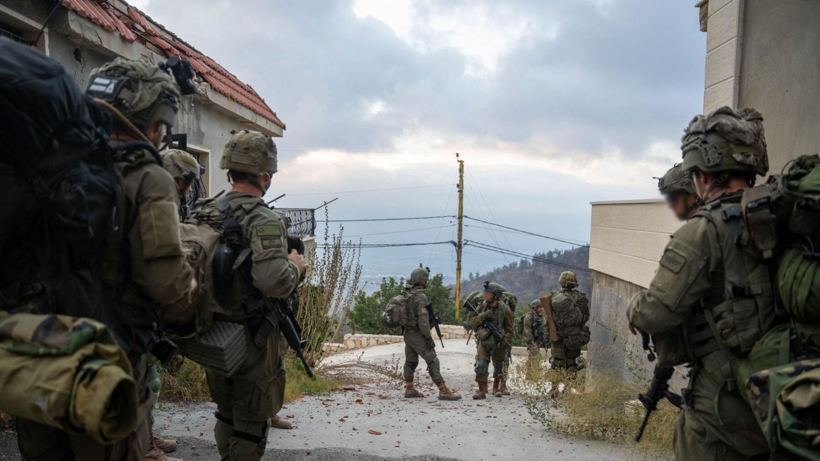 El Ejército israelí prepara una respuesta "significativa" al ataque iraní | Ver