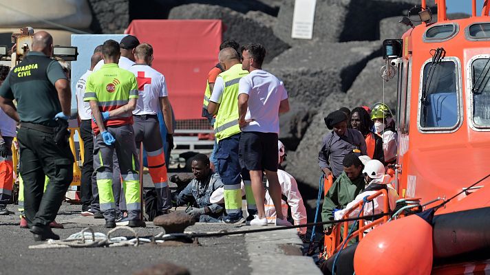 Nuevo choque entre el Gobierno y el PP en materia de inmigración por la ayuda europea