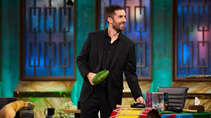 La Revuelta | Brócoli, sexología y Bezos hace de Grison 7/10/2024 - La Revuelta | Ver