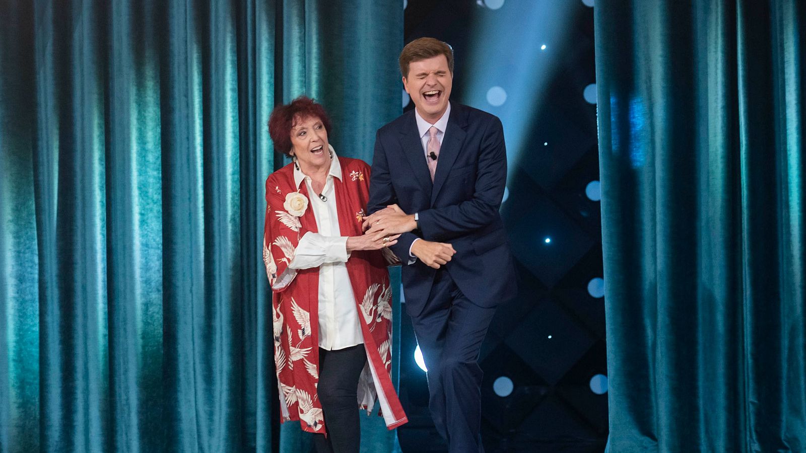 Entrevista a Maruja Torres en Late Xou - VER AHORA | Ver