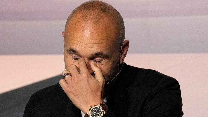 Telediario 1 - Andrés Iniesta anuncia su retirada: "Nunca pensé que llegaría este día"