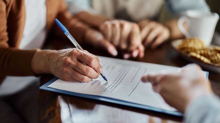 Telediario 1 - Las reclamaciones al Banco de España se disparan por las quejas sobre hipotecas