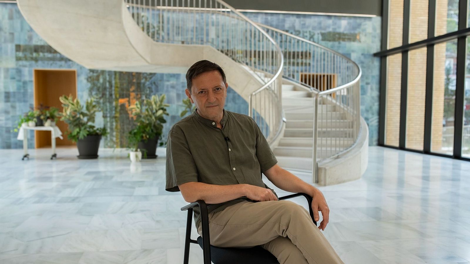 Ignacio M. de Pisón se confiesa en 'Ropa de casa' - Página Dos - Página Dos | Ver