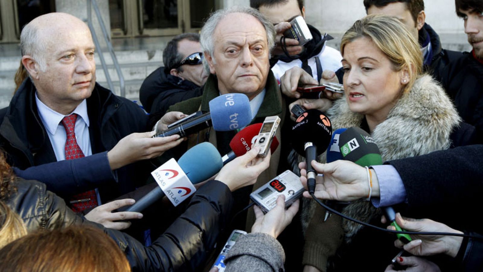 Los abogados de las víctimas del Madrid Arena dicen que Flores vuelve a contradecirse - Informativo 24h | Ver