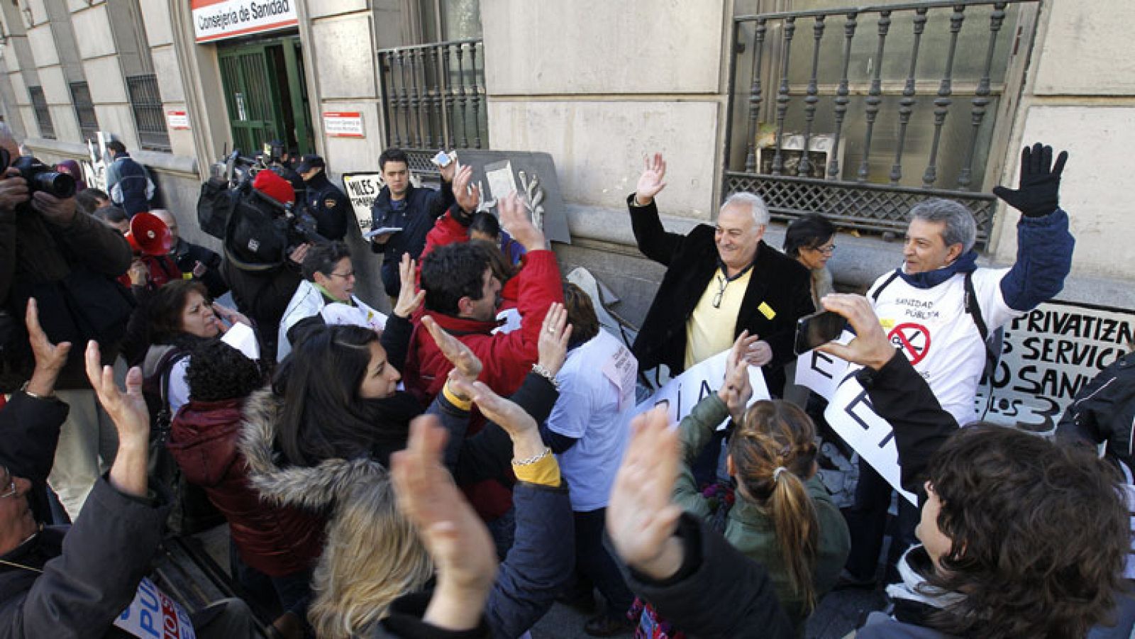 Los médicos especialistas abandonan la huelga indefinida en la Comunidad de Madrid