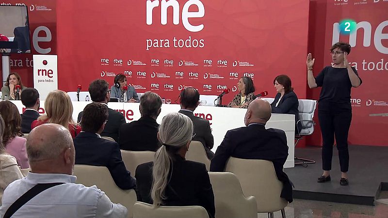 La radio ya es accesible con "RNE para todos" - En lengua de signos | Ver