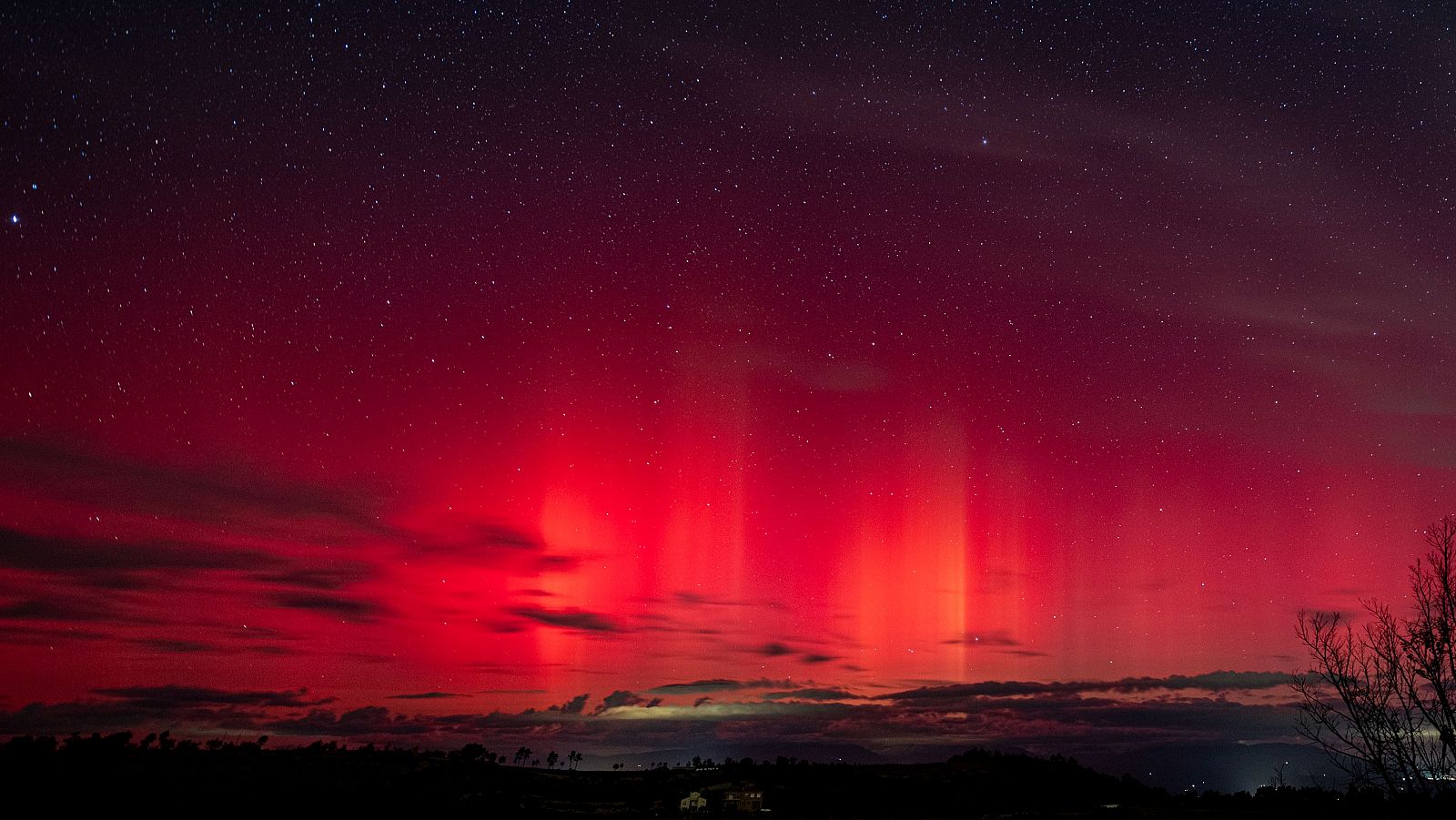 Las auroras boreales iluminan los cielos de toda España