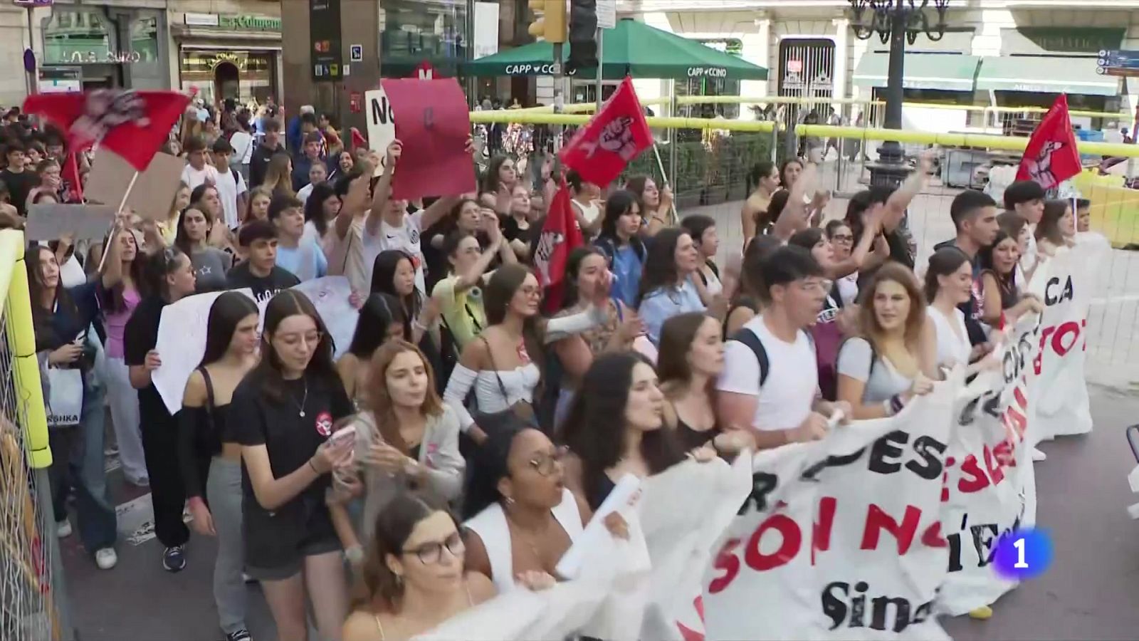 Polèmica per la incertesa dels nous models d'examen de les PAU - L'Informatiu | Veure