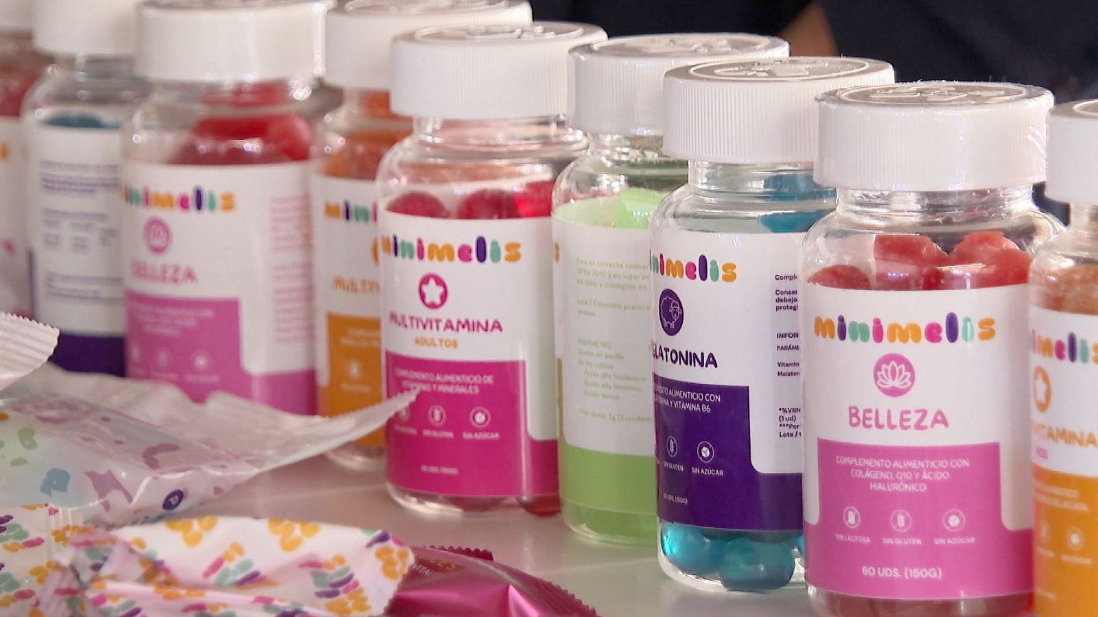 Zoom Net - Ayúdame 3D, Al Andalus Innovation Venture, iPhone 16 Plus/16 Pro Max y Neva - ver ahora