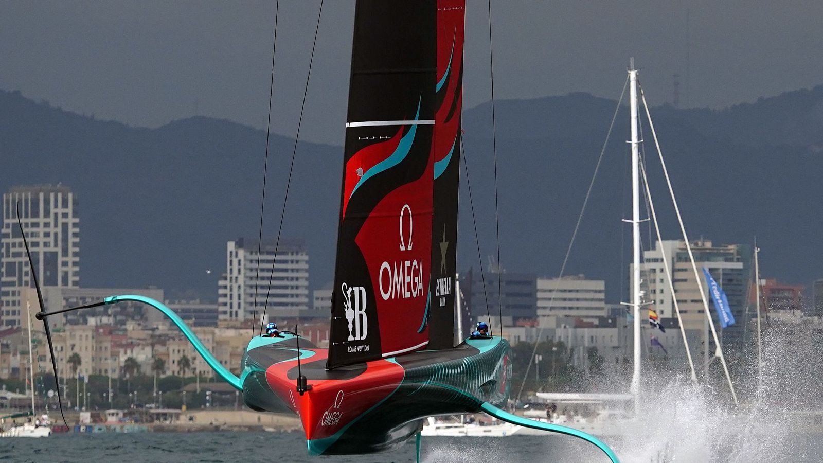 Copa del América | New Zealand toma ventaja ante INEOS Britannia | Ver