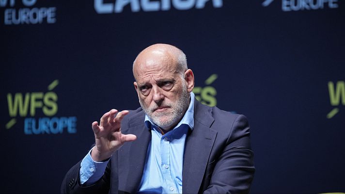 Telediario 1 - Las ligas europeas denuncian a la FIFA ante Bruselas por su posición dominante