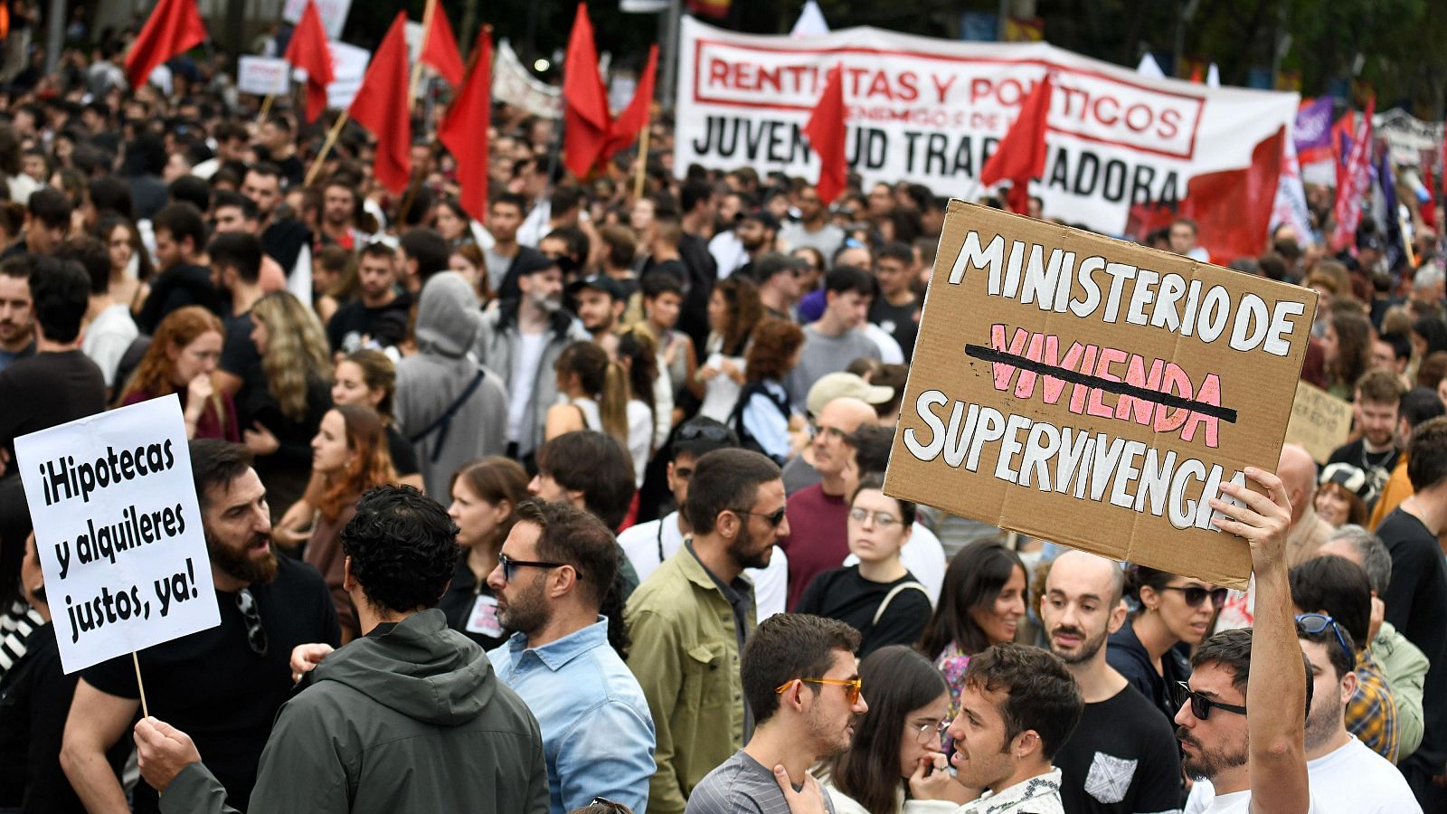 El Gobierno promete contundencia y medidas para garantizar el acceso a una vivienda digna | Ver