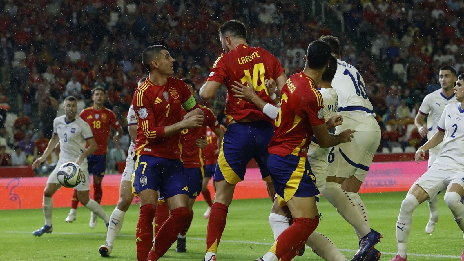 Fútbol - UEFA Nations League: España - Serbia