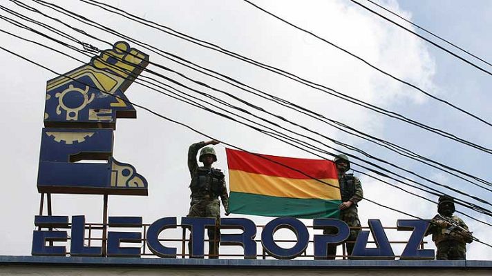 Telediario 1 - Expropiaciones en Bolivia