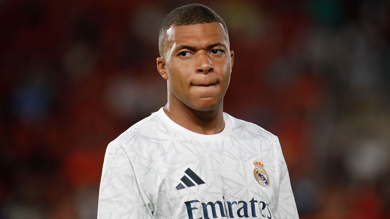 Mbappé, "atónito" por las acusaciones de agresión sexual