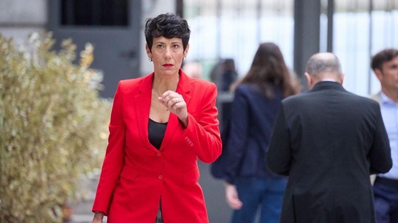 Elma Saiz defiende que García Ortiz no debe dimitir - La hora de La 1 | Ver