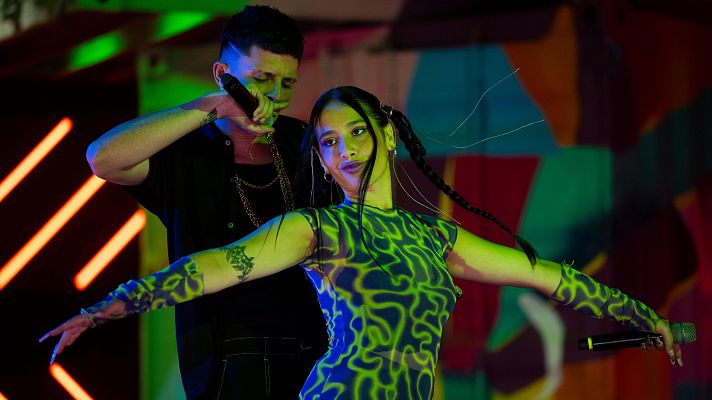 Cande DZ y Mario Los Códigos cantan \"Si yo voy\" | FEAT - Feat | Ver