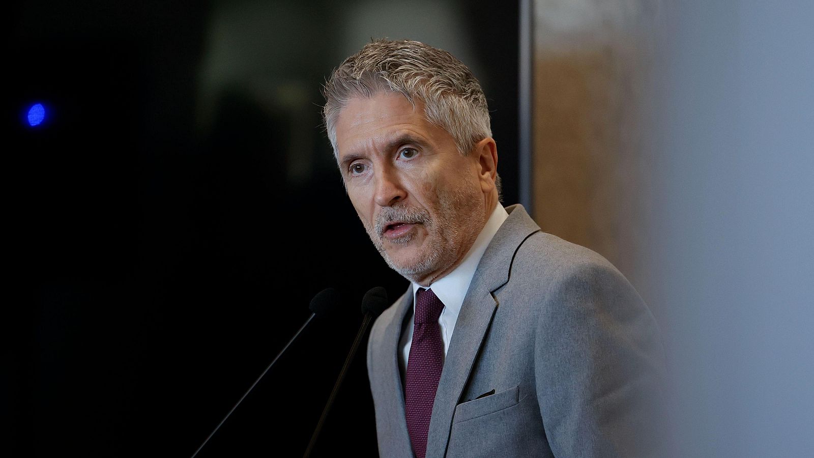 Marlaska, sobre los insultos homófobos: "Son de una gravedad manifiesta en una democracia" - Informativo 24h | Ver