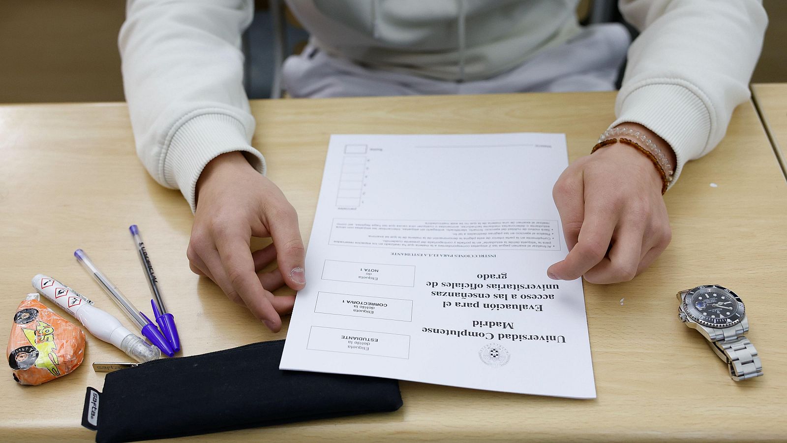 Examen PAU 2025 consulta el modelo de la prueba en tu comunidad