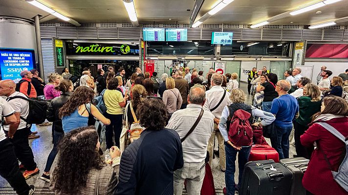 Caos ferroviario tras dos incidencias en Madrid