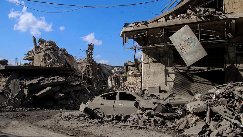 El popular mercado de Nabatiye, arrasado en un bombardeo israelí | Ver