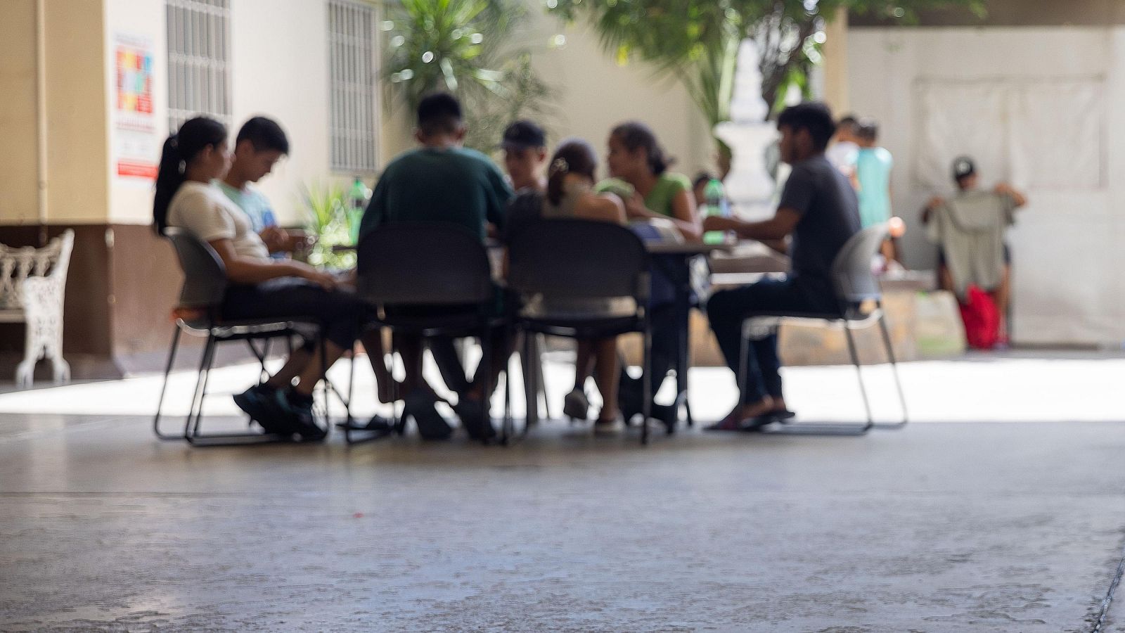 Reynosa: dura espera, con burocracia y extorsiones, a las puertas de EE.UU. | Ver