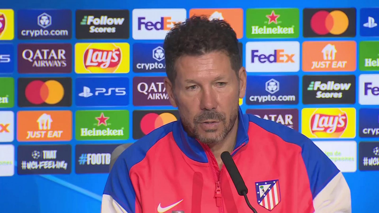 Simeone: "No creo que Courtois me deba nada"