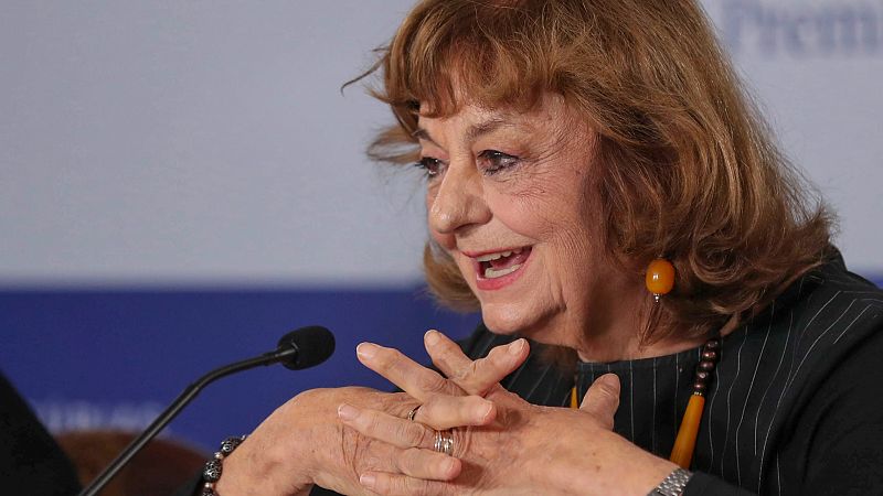 La poeta Ana Blandiana, Premio Princesa de Asturias de las Letras - Premios Princesa de Asturias | Ver