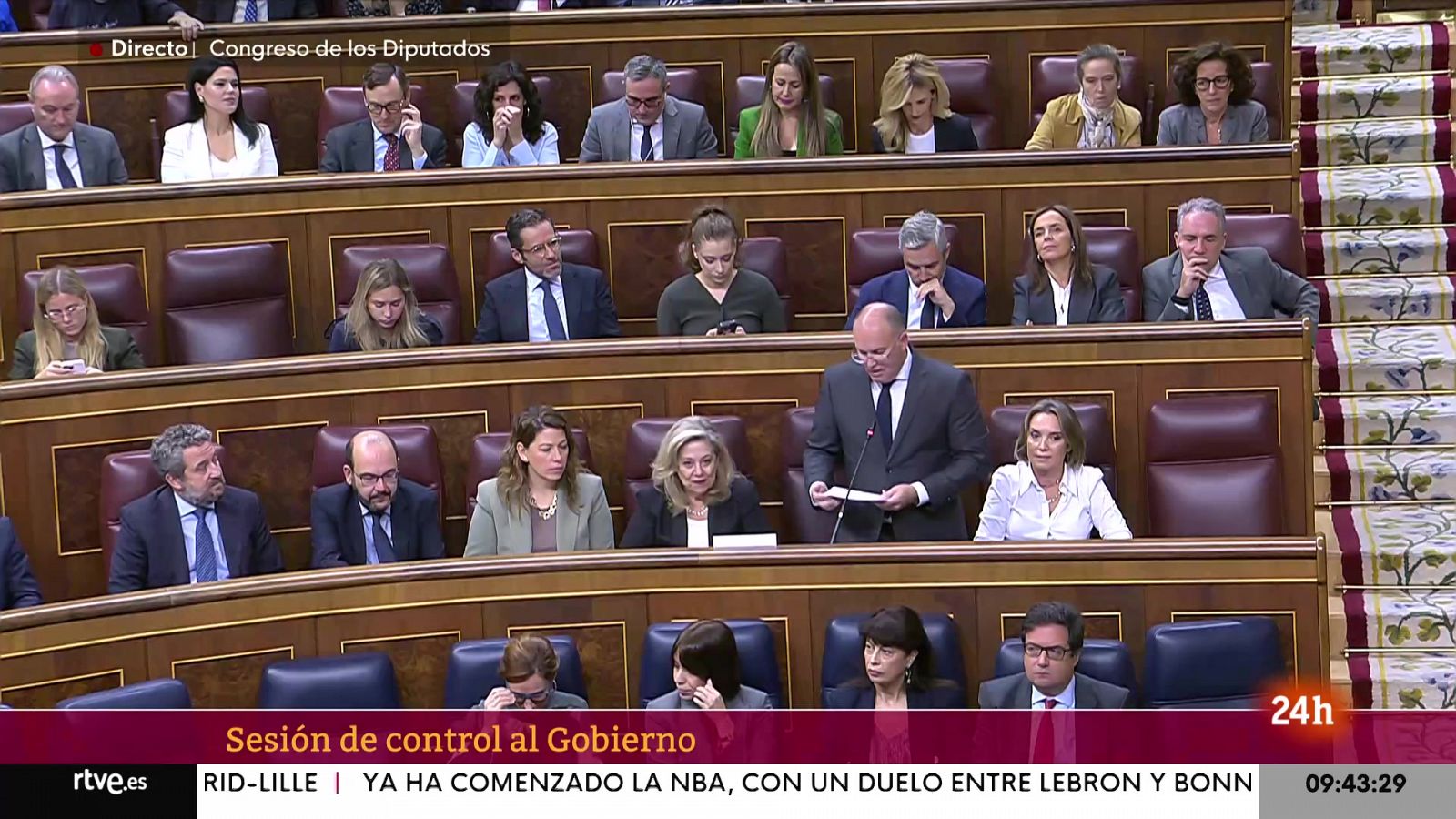 Bolaños, a Tellado: "¿Acaso la jefa (Ayuso) les come la tostada?" - Especiales informativos | Ver