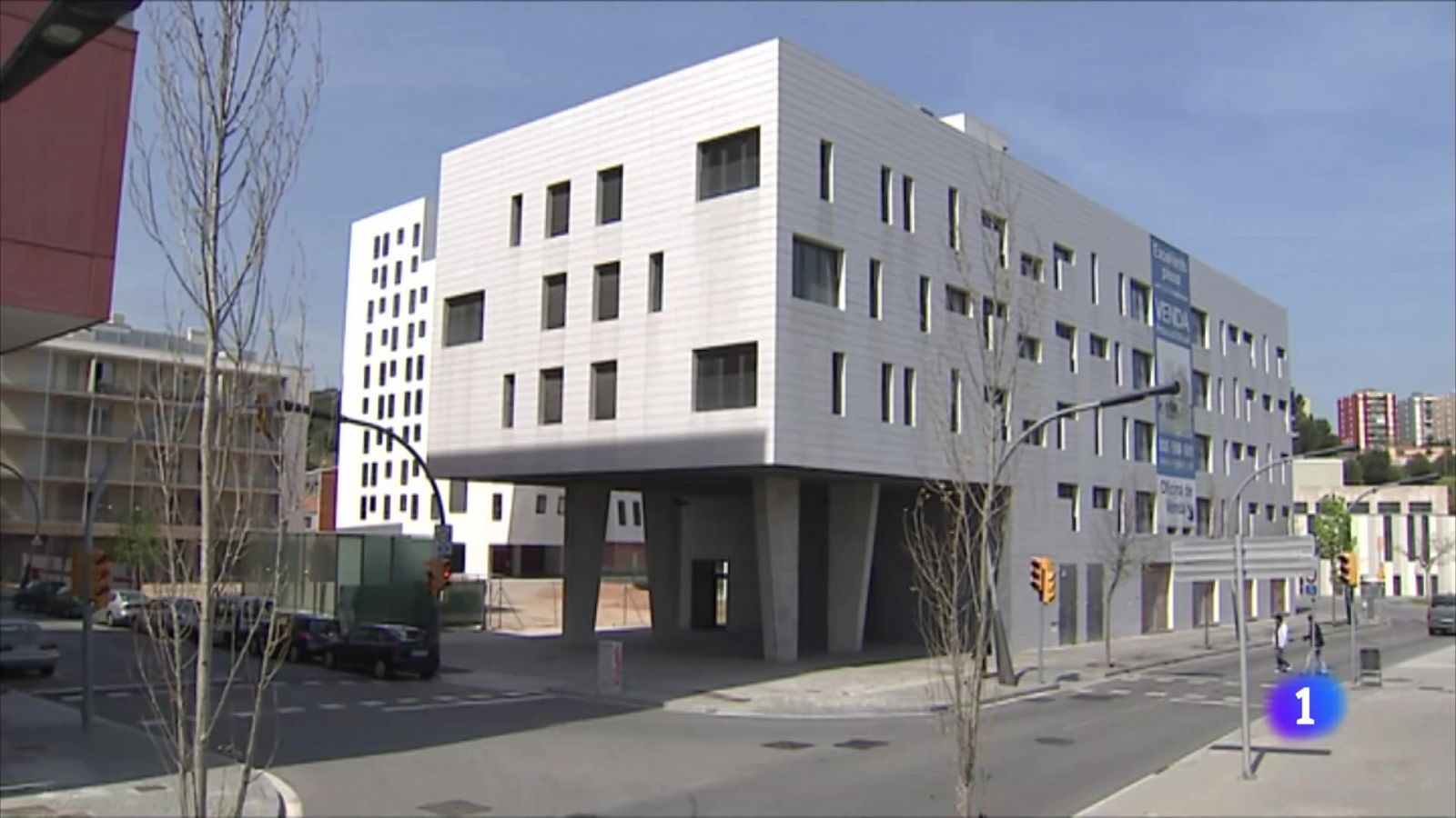 La Moncloa busca blindar el parc públic d'habitatge - L'Informatiu | Veure