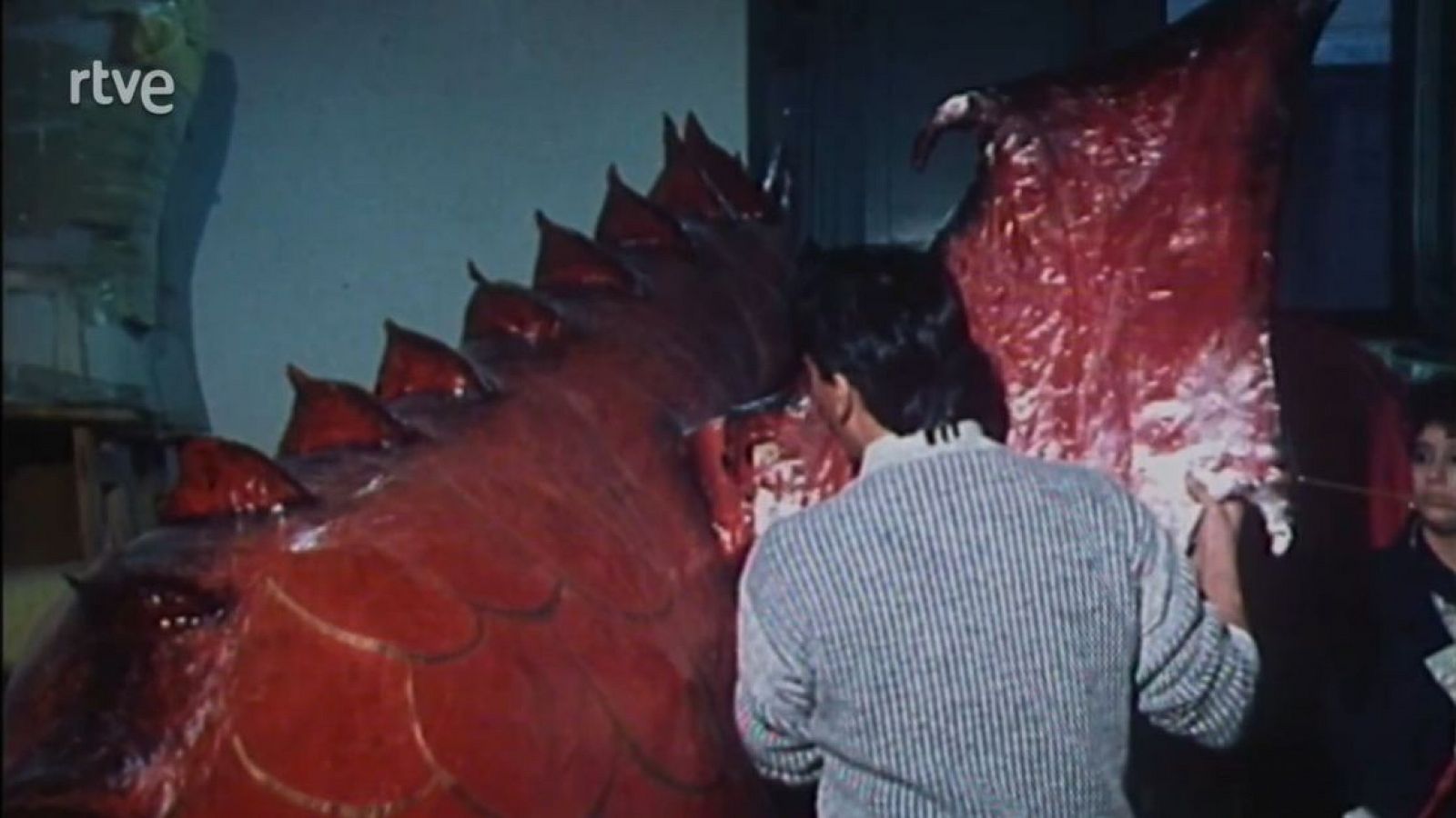 D'ací, d'allà - Carnaval a Tarragona, 4a Setmana Llibre Català - D'ací d'allà | Veure