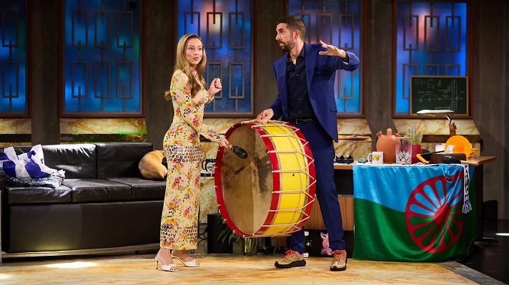 La Revuelta - ¿Cuál será el disfraz de Halloween de Ester Expósito?