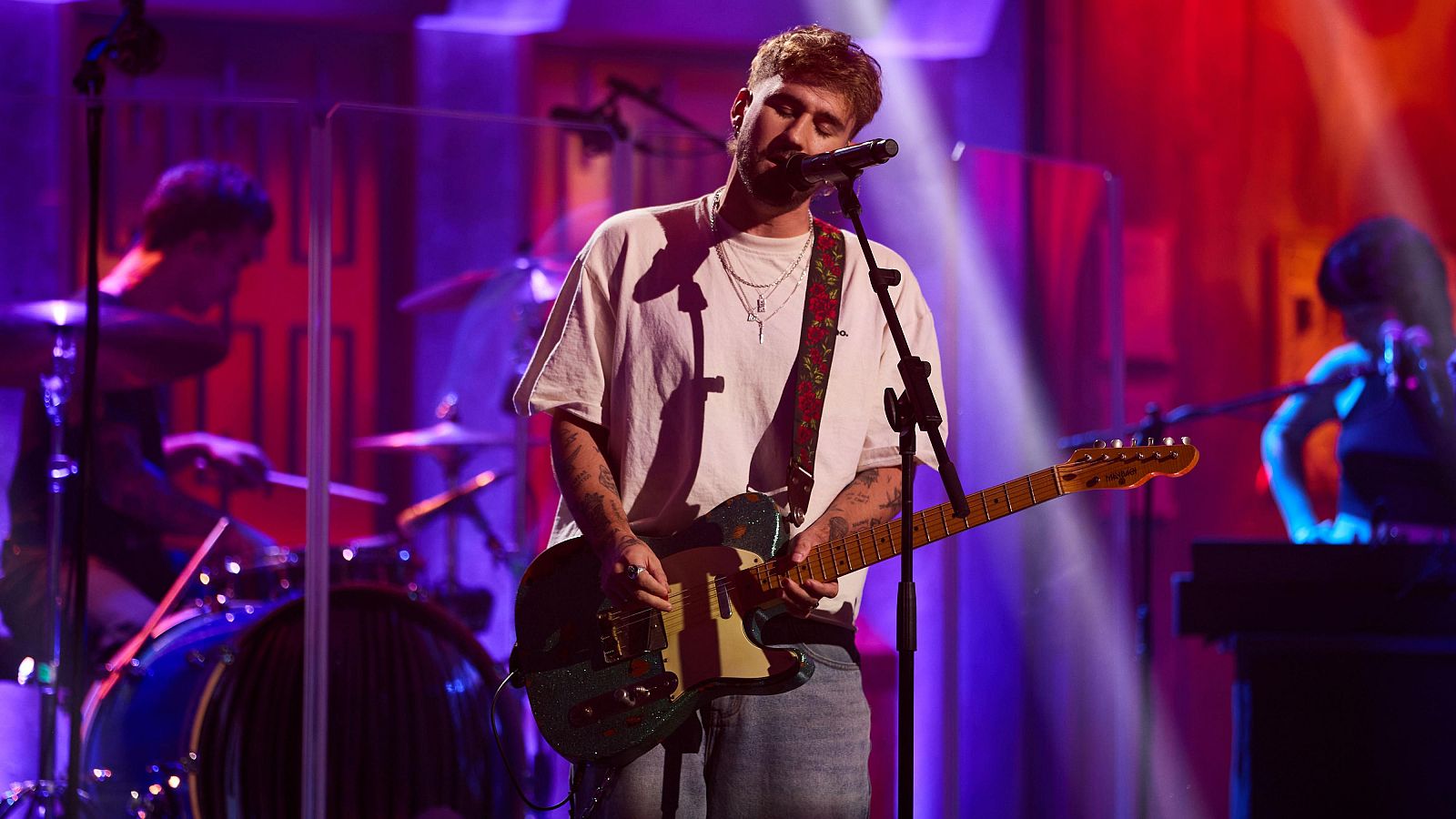 Dani Fernández canta en directo en La Revuelta 23/10/24 - La Revuelta | Ver