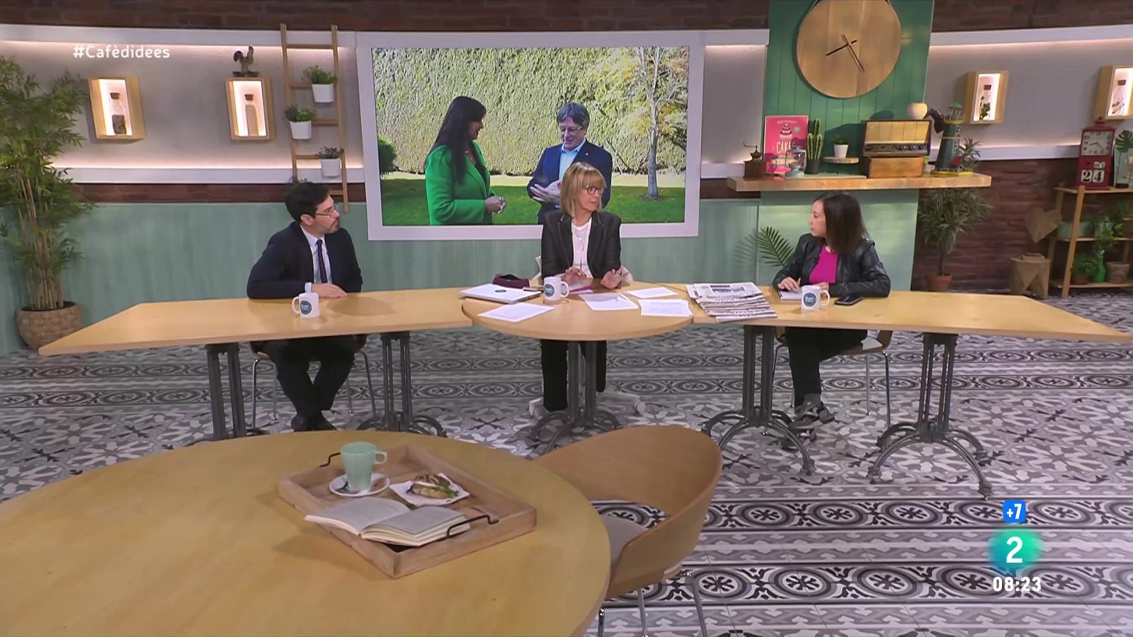 Gemma Nierga entrevista al secretari general de CCOO. L'actor presenta 'La comedia de los errores'. I parlem del mercat immobiliari amb l'economista