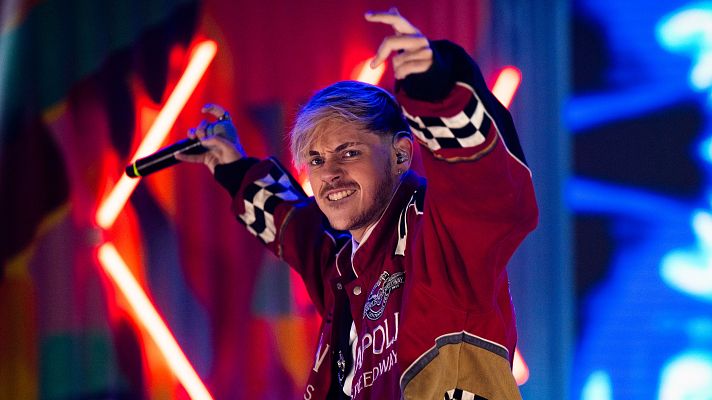 Malbo canta \"Contestador\" | FEAT - Feat | Ver