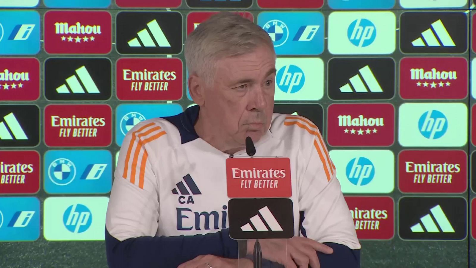 Carlo Ancelotti: "Afortundamente nadie me quita el sueño"